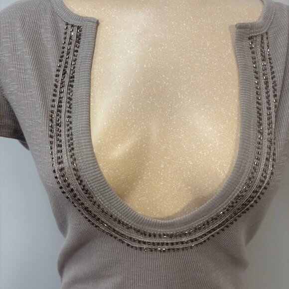 Nevada Shirt Medium Long Baby Tee Beaded Ribbed Scoop Plunge Neck Jersey Knit - Picture 6 of 9